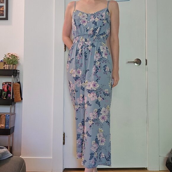 Cute light blue floral jumpsuit - Picture 2 of 6